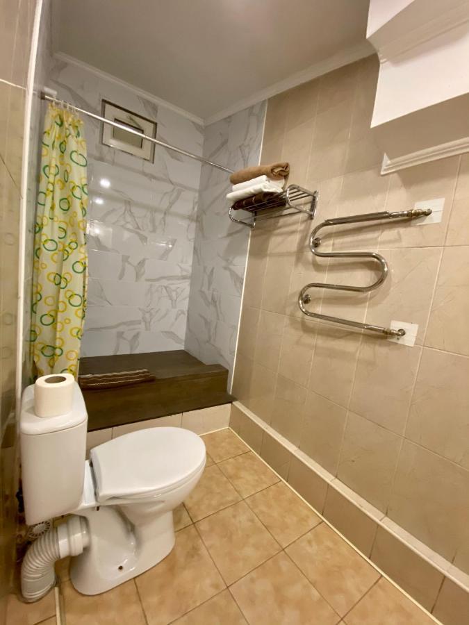 Central Apartments Одесса Экстерьер фото